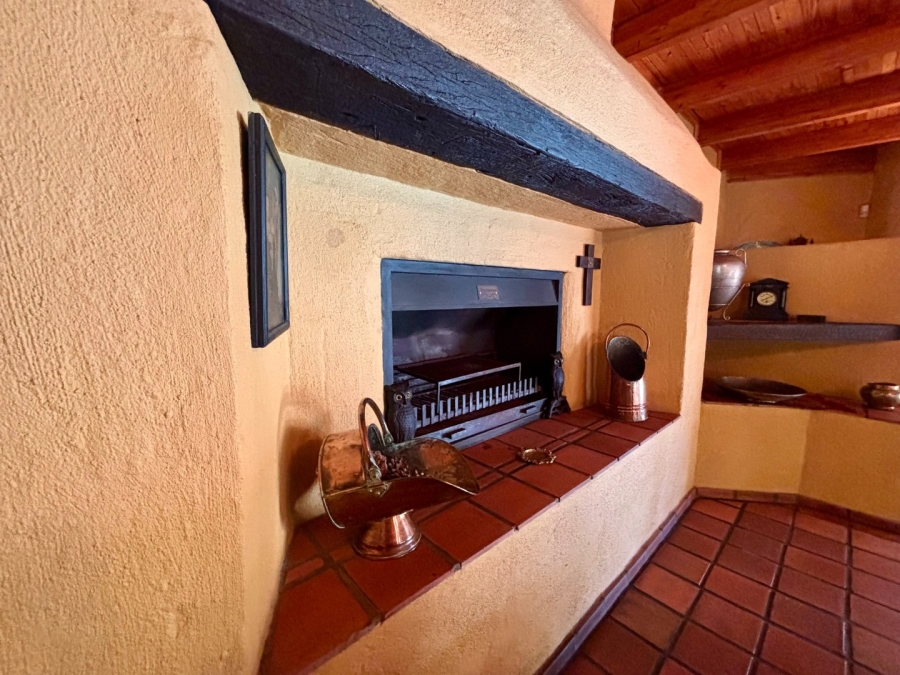 4 Bedroom Property for Sale in Wilkoppies North West